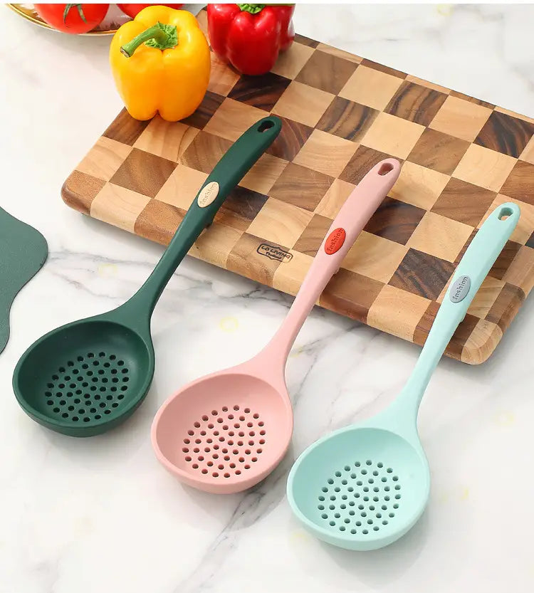 Non-Stick Kitchen Pot with Built-in Strainer & Scoop