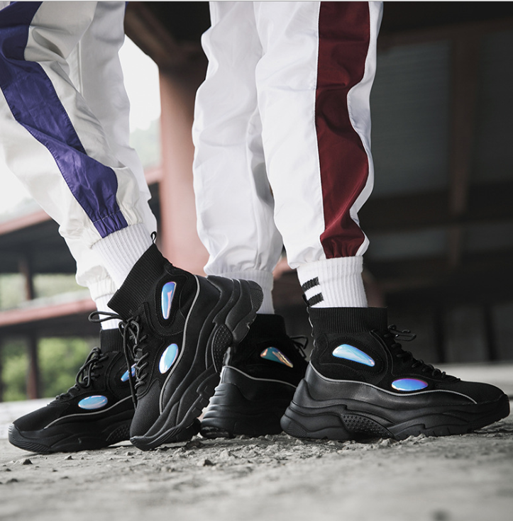 High-Top Mesh Sneakers – Black or White